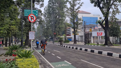 5 Tempat Wisata Belanja Terbaik di Bandung untuk Anda yang Hobi Belanja